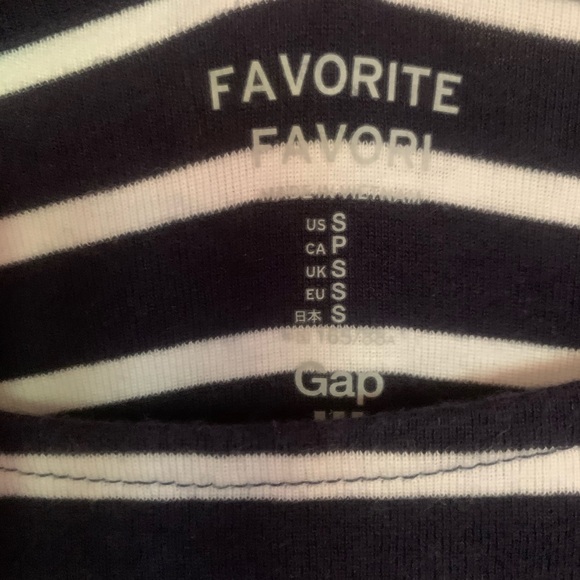 Gap Favorite Tee - Picture 4 of 4